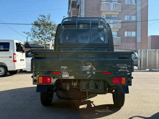 Миниатюра 17