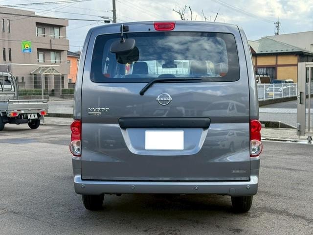 Миниатюра 17