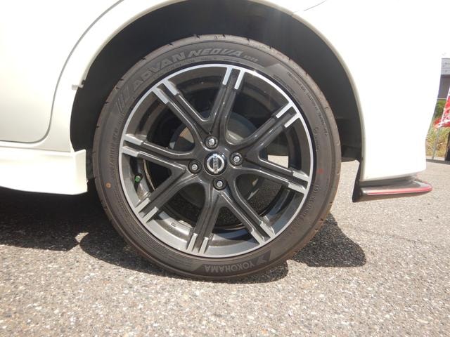 Миниатюра 18