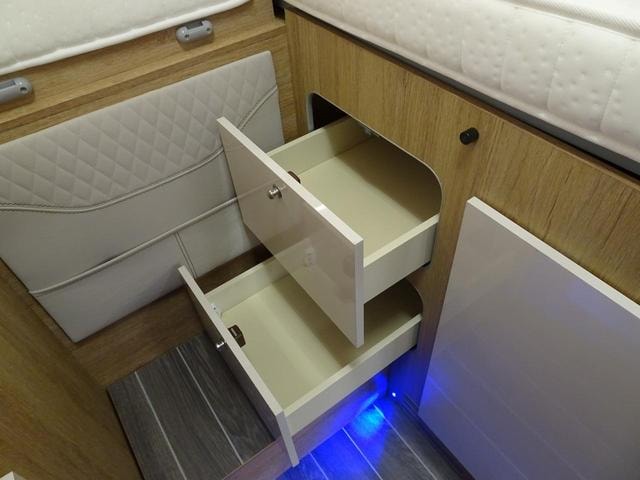 Миниатюра 62