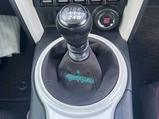 Миниатюра 28
