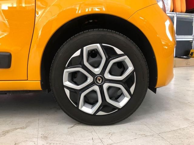 Миниатюра 12