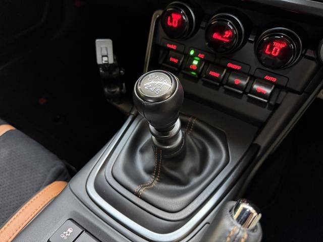 Миниатюра 32