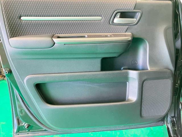 Honda STEPWAGON SPADA 2016 — фото автомобиля 1