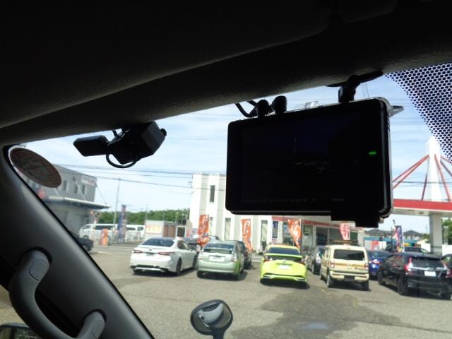 Миниатюра 32
