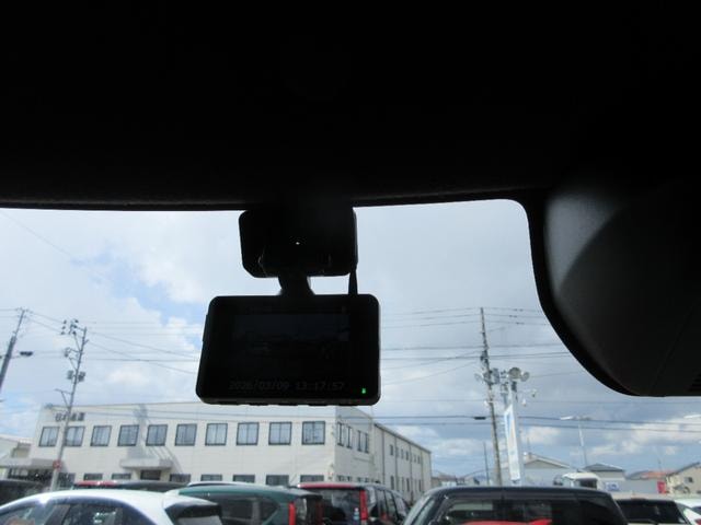 Миниатюра 12