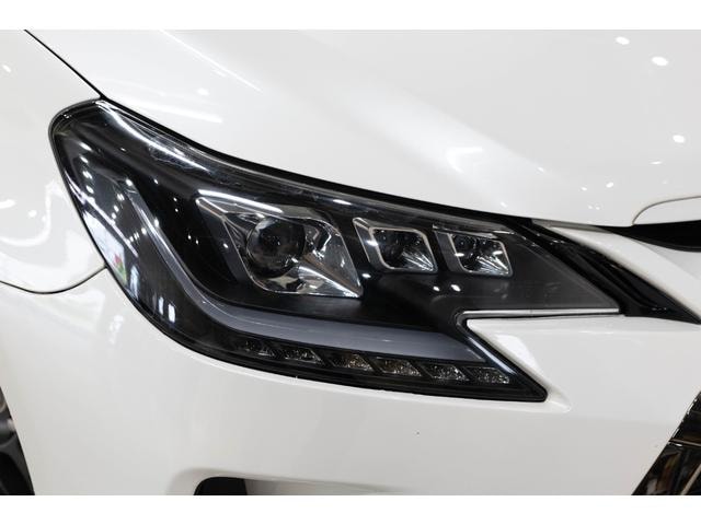Toyota MARK X 2010 — фото автомобиля 1