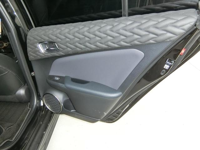 Миниатюра 38
