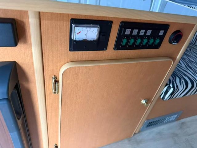 Миниатюра 27