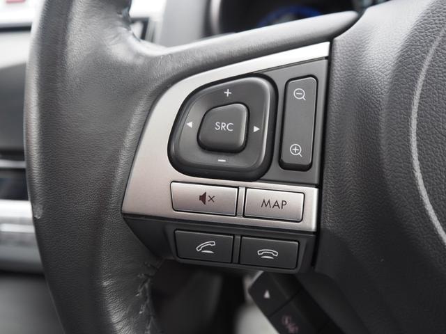 Subaru LEGACY B4 2015 — фото автомобиля 1
