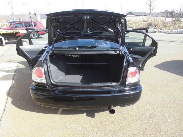 Миниатюра 33