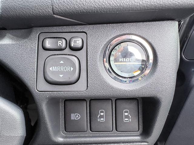 Миниатюра 28