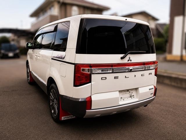 Миниатюра 9