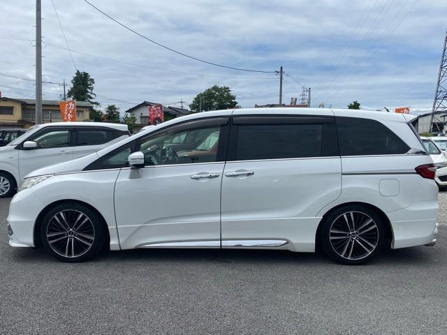 Honda ODYSSEY 2014 — фото автомобиля 1