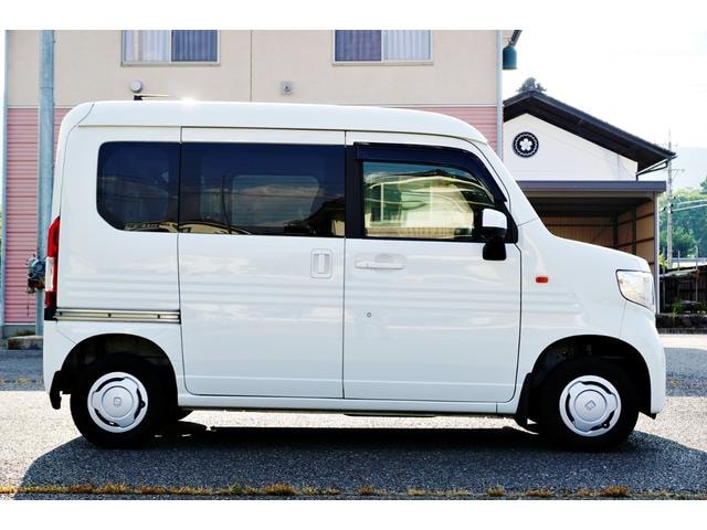 Honda N-VAN 2018 — фото автомобиля 1