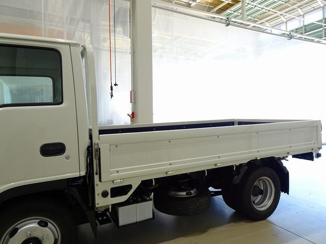 Isuzu ELF TRUCK 2018 — фото автомобиля 1