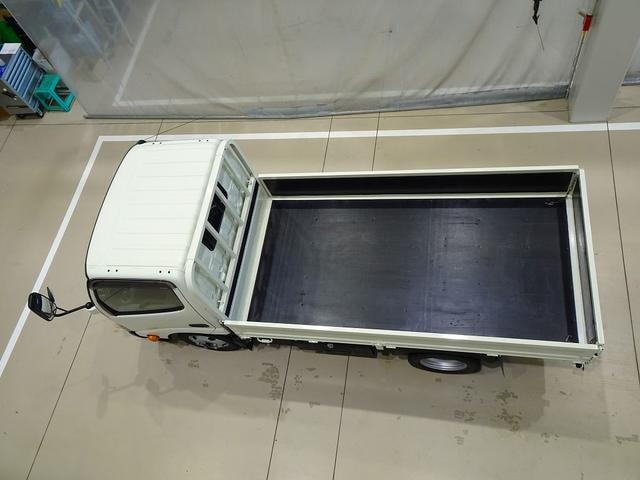Миниатюра 32