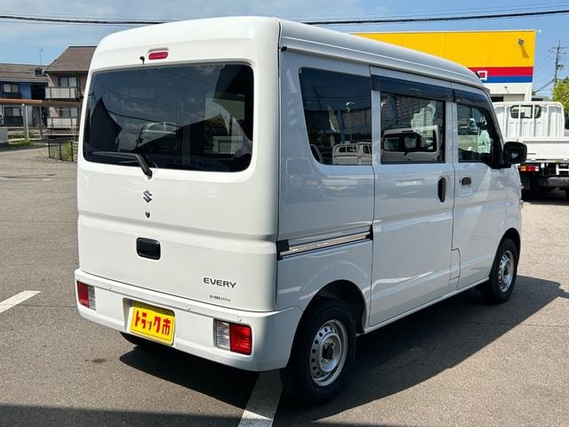 Миниатюра 12