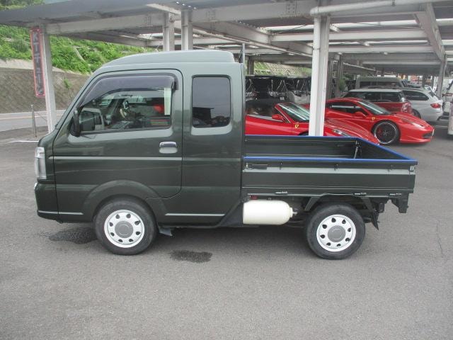 Миниатюра 32