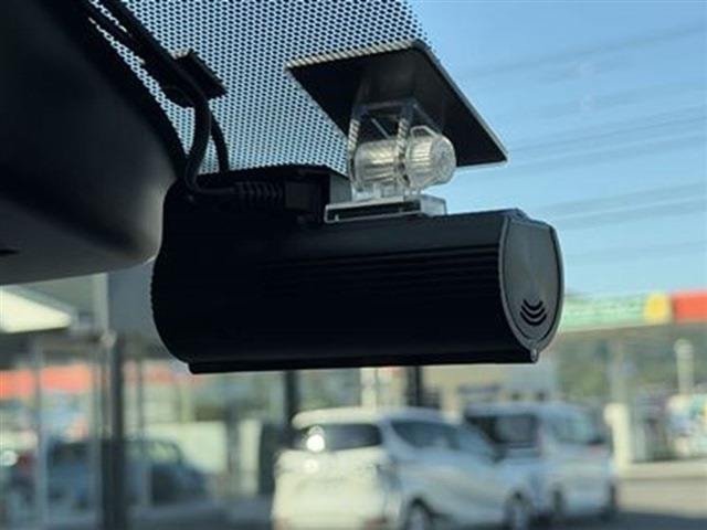Миниатюра 20