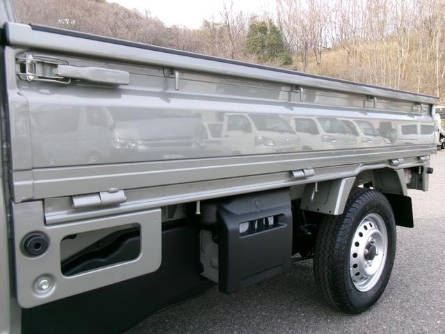 Миниатюра 30