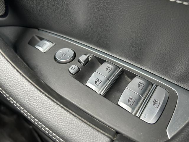 Миниатюра 32