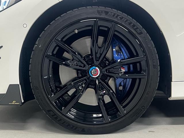 Миниатюра 37