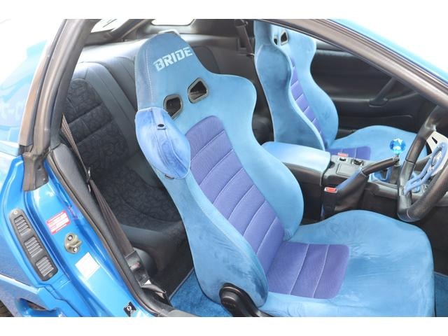 Миниатюра 12