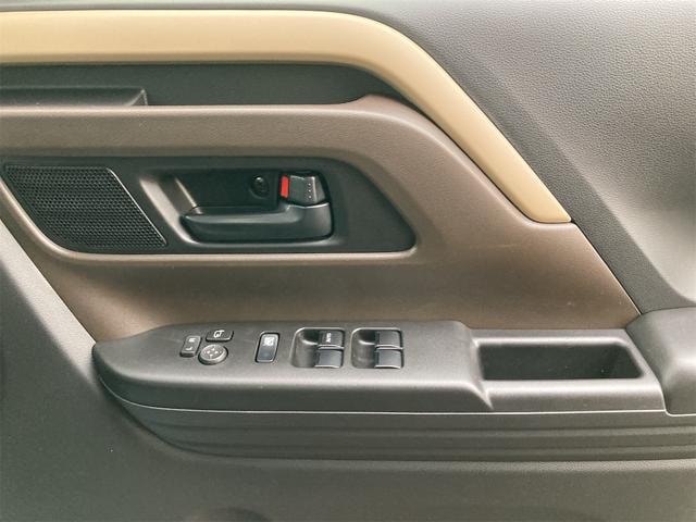 Suzuki SPACIA 2026 — фото автомобиля 1