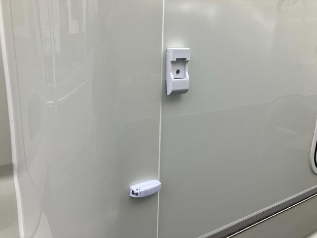 Миниатюра 12