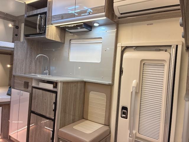 Миниатюра 70