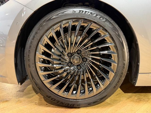 Миниатюра 28