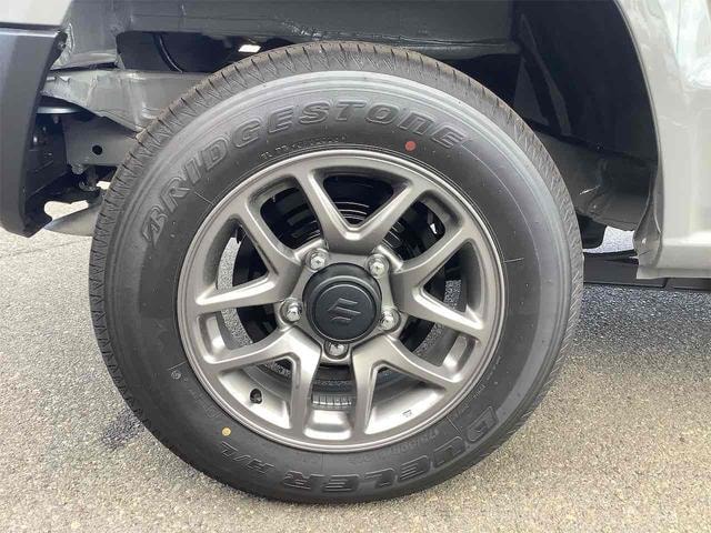 Миниатюра 28