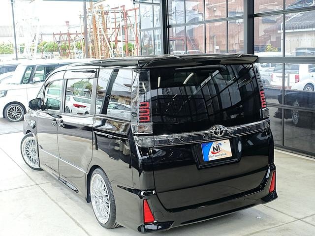 Миниатюра 16