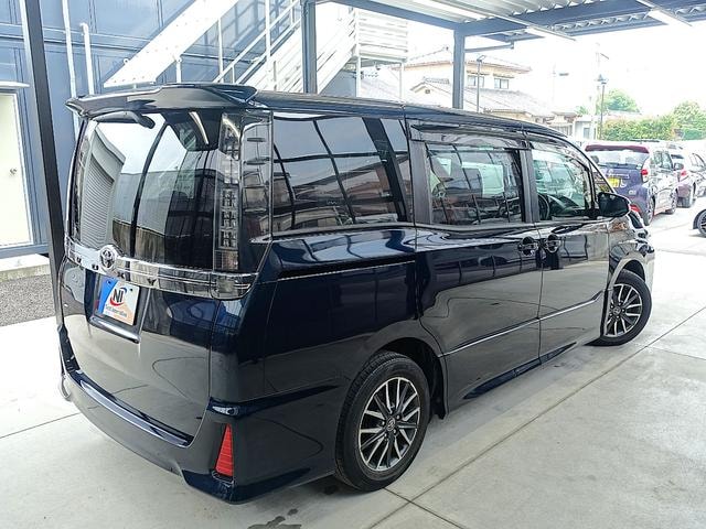 Миниатюра 8