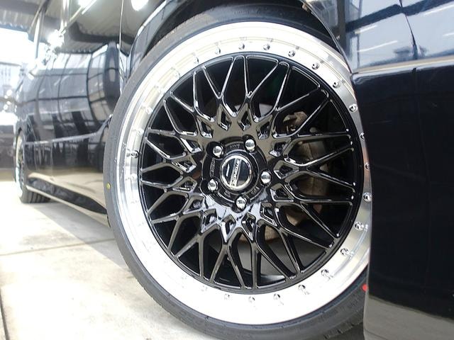 Миниатюра 17