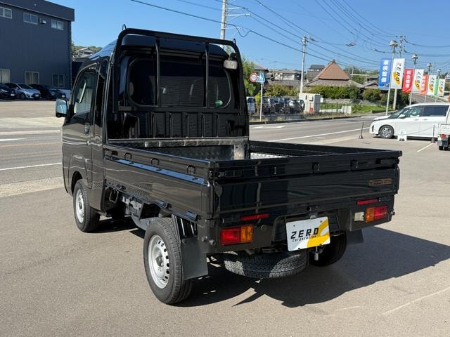 Миниатюра 18