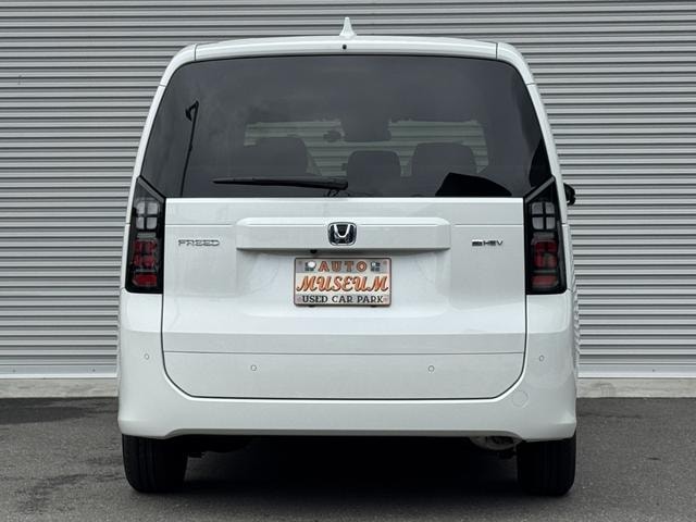 Honda FREED 2026 — фото автомобиля 1
