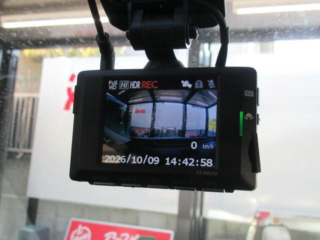 Миниатюра 19