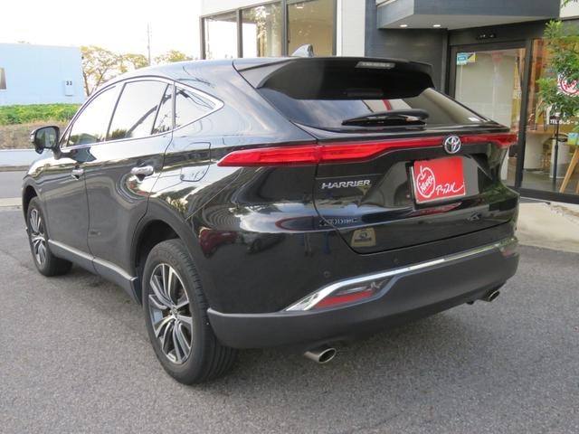 Toyota HARRIER 2021 — фото автомобиля 1
