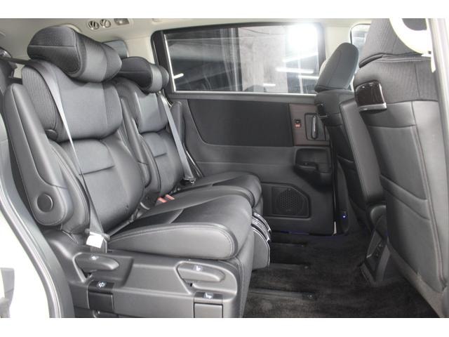 Миниатюра 37
