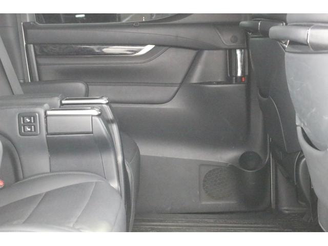 Toyota ALPHARD 2019 — фото автомобиля 1