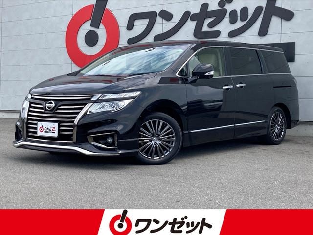 Nissan ELGRAND 2017 — фото автомобиля