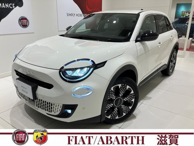 Fiat 600 HYBRID 2025 — фото автомобиля