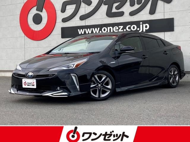Toyota PRIUS 2019 — фото автомобиля 1