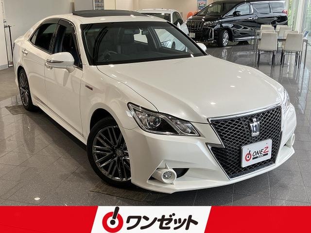 Toyota CROWN HYBRID 2014 — фото автомобиля