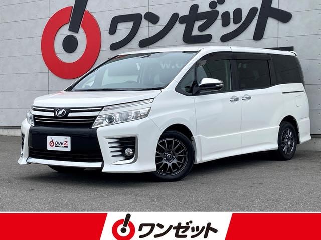 Toyota VOXY 2015 — фото автомобиля 1