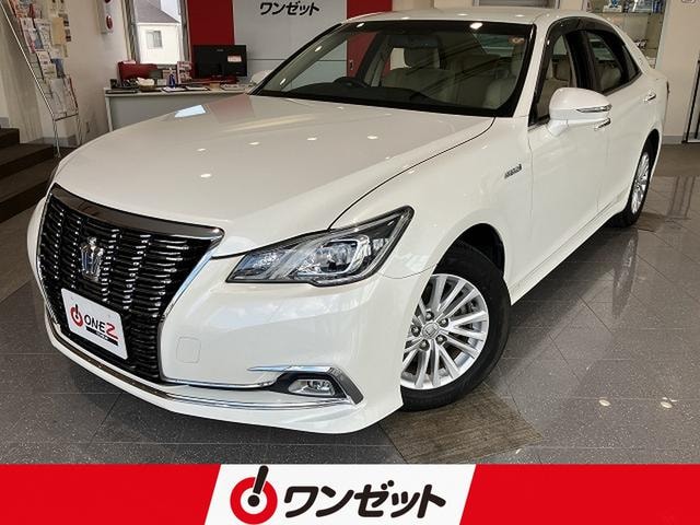 Toyota CROWN HYBRID 2016 — фото автомобиля