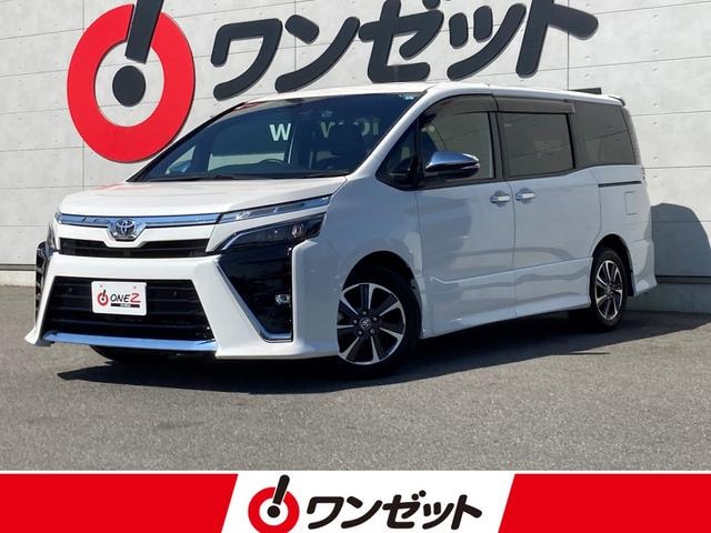 Toyota VOXY 2021 — фото автомобиля 1