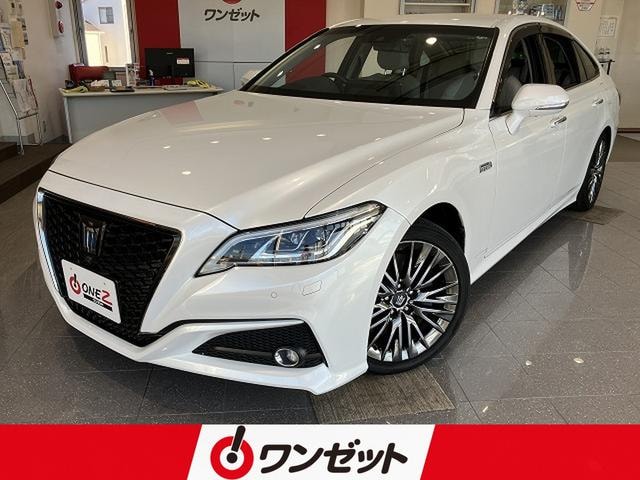 Toyota CROWN HYBRID 2020 — фото автомобиля